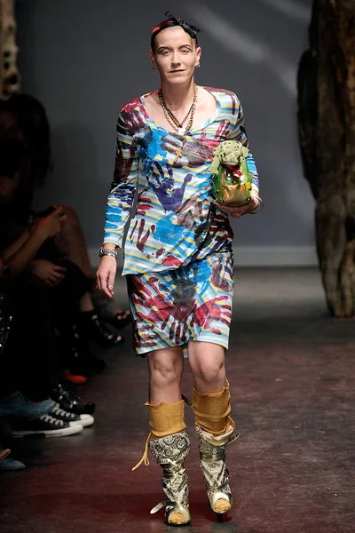 Look 8